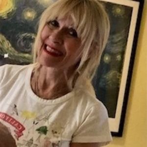 Meet your Posher, Laurel